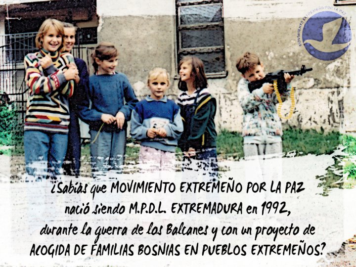 313887_266609263351629_8383440_n